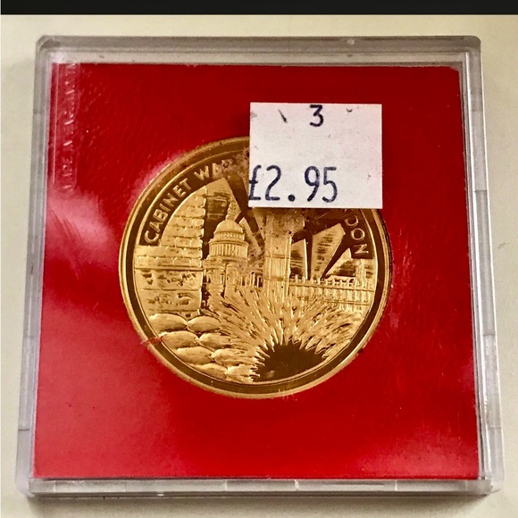 1980s Vintage Solid Bronze Winston Churchill War Cabinet Room Coin - Picture 4 of 7